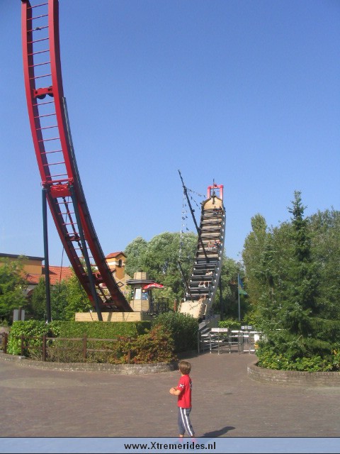 Bobbejaanland2004 (32).jpg (81740 bytes)