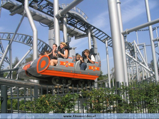 Bobbejaanland2004 (43).jpg (115544 bytes)