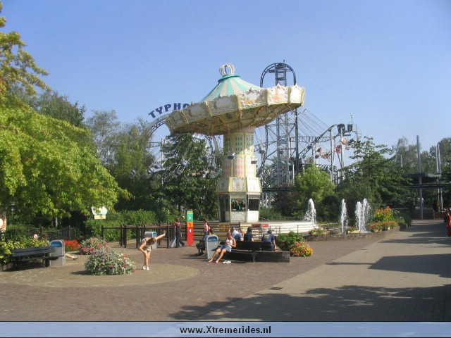 Bobbejaanland2004 (46).jpg (97950 bytes)